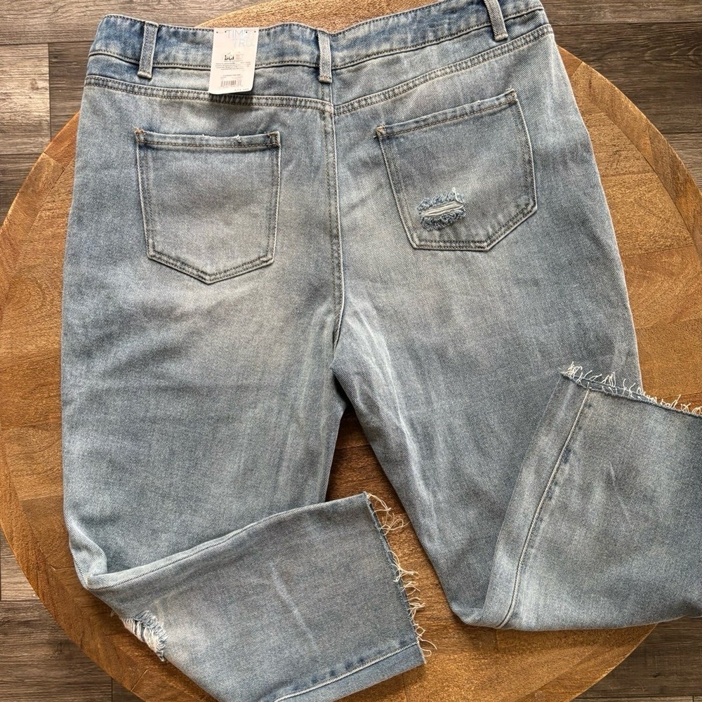 Time and Tru Blue High Rise jeans Size 18 - Picture 4 of 10